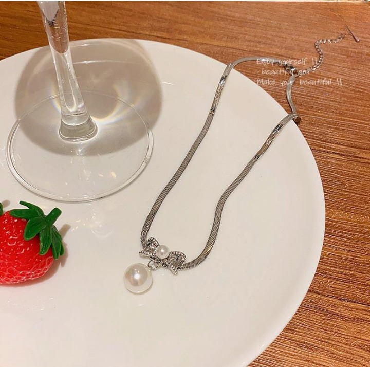 Elegant Korean Know Shape Pearl Pendent | Knot Pearl Necklace Party Jewelry