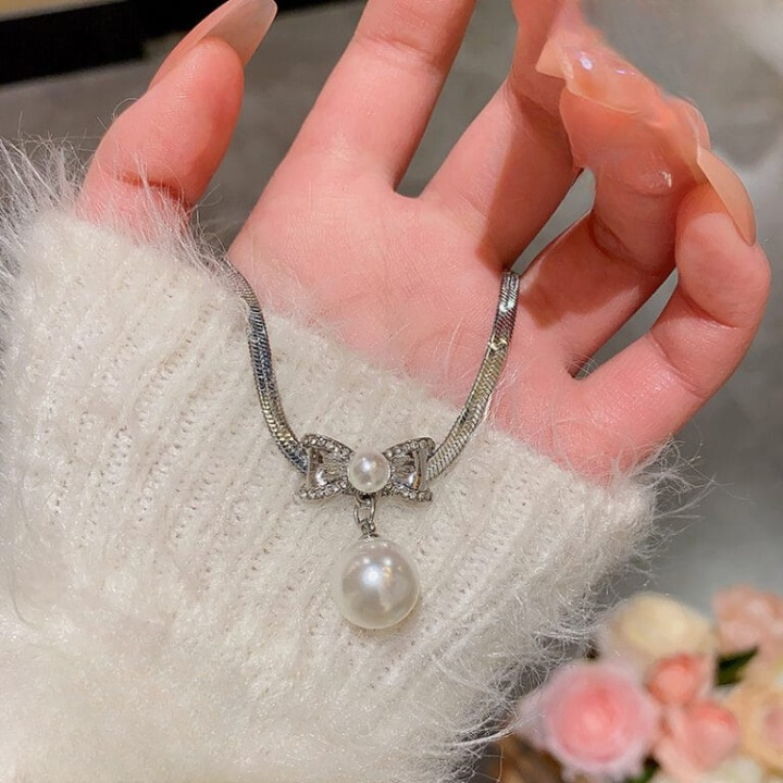 Elegant Korean Know Shape Pearl Pendent | Knot Pearl Necklace Party Jewelry